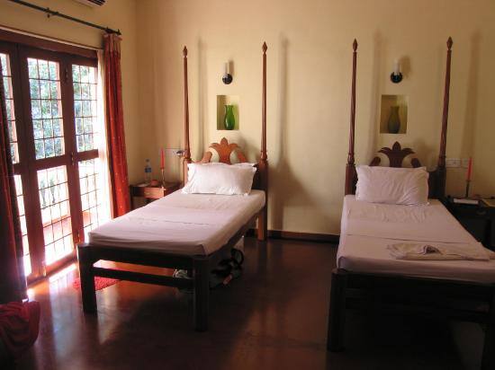 Travel Lodge, Kochi 2